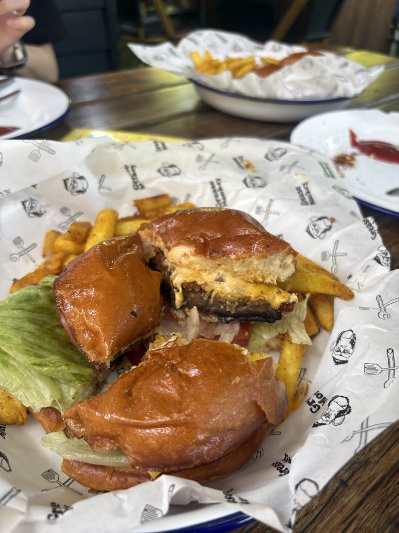 Grease Monkey photo 3