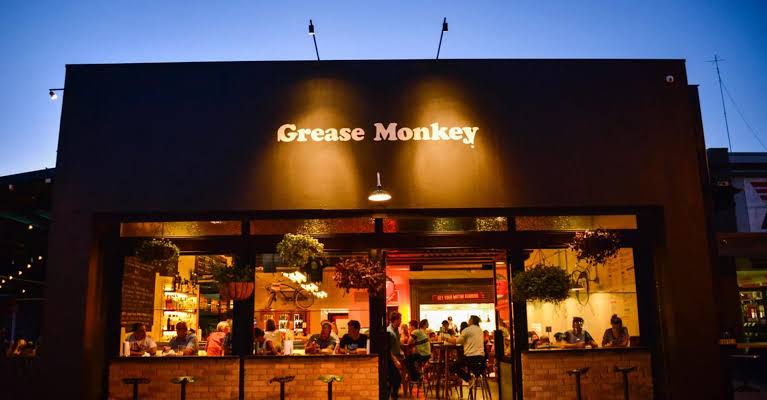 Grease Monkey photo 1