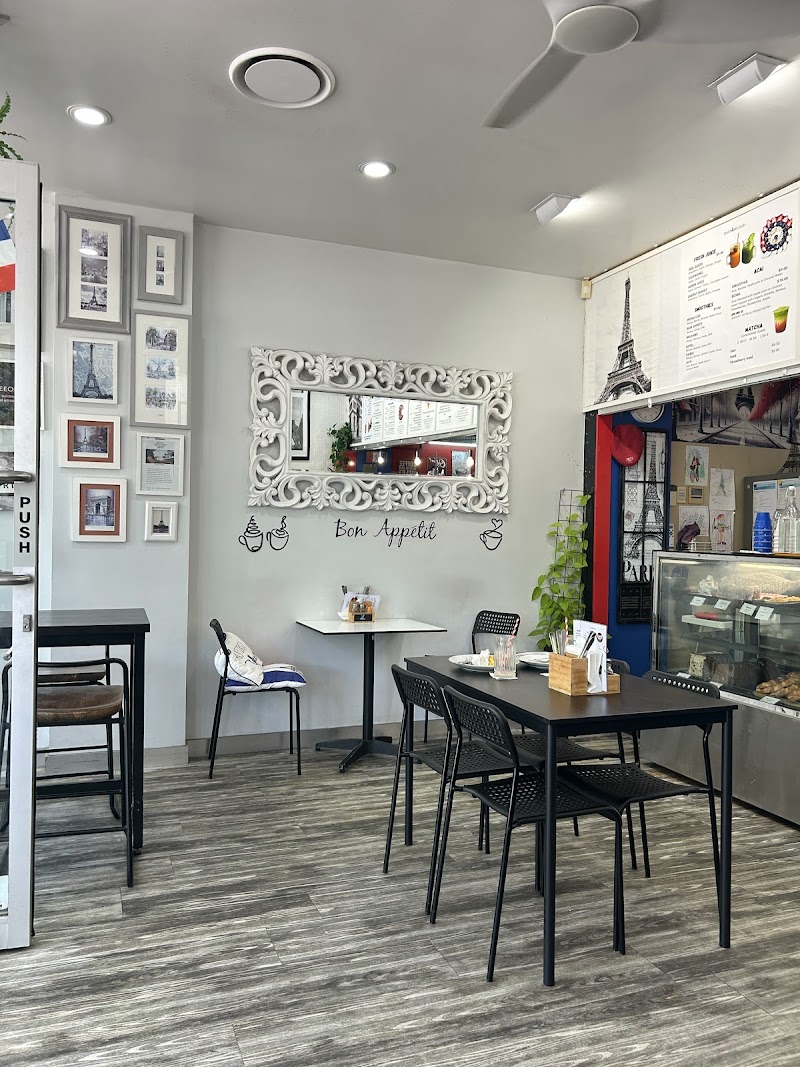 Old Paris Cafe photo 5