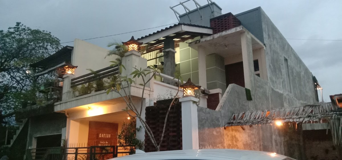 KOFIAN HOMESTAY rumah sewa harian Malang