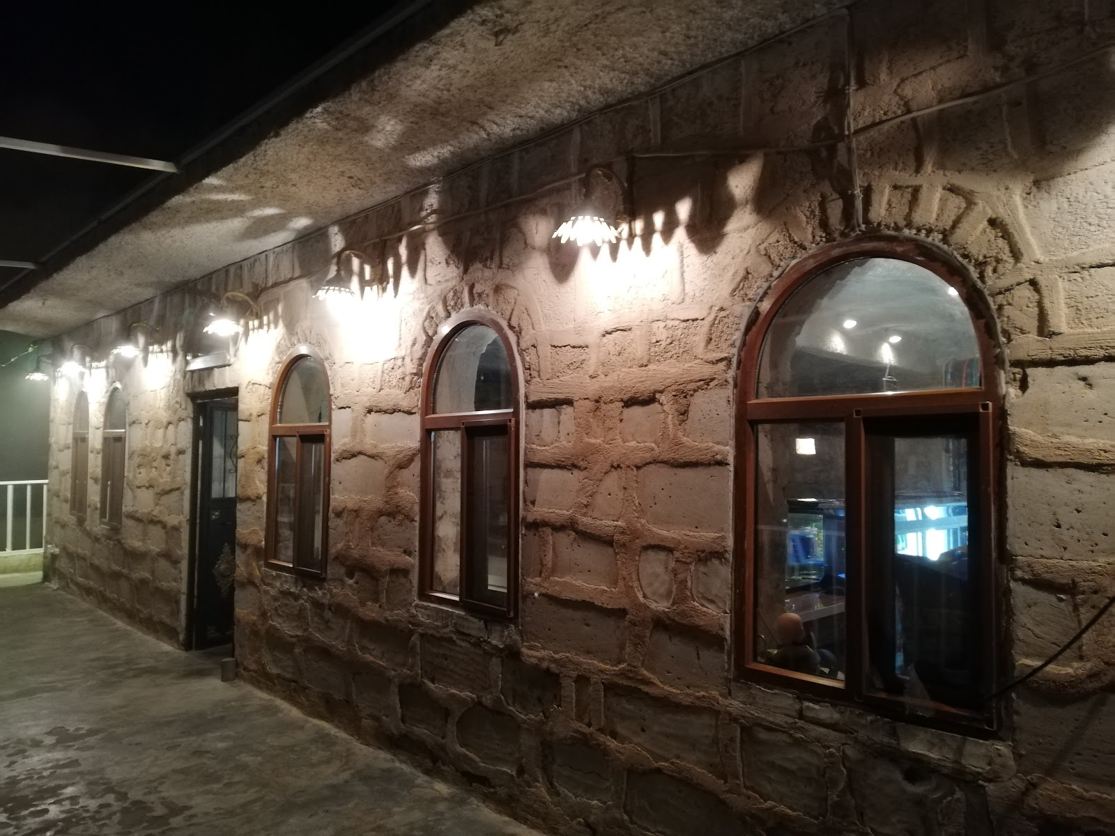 The Republic Cafe Mardin mekanı