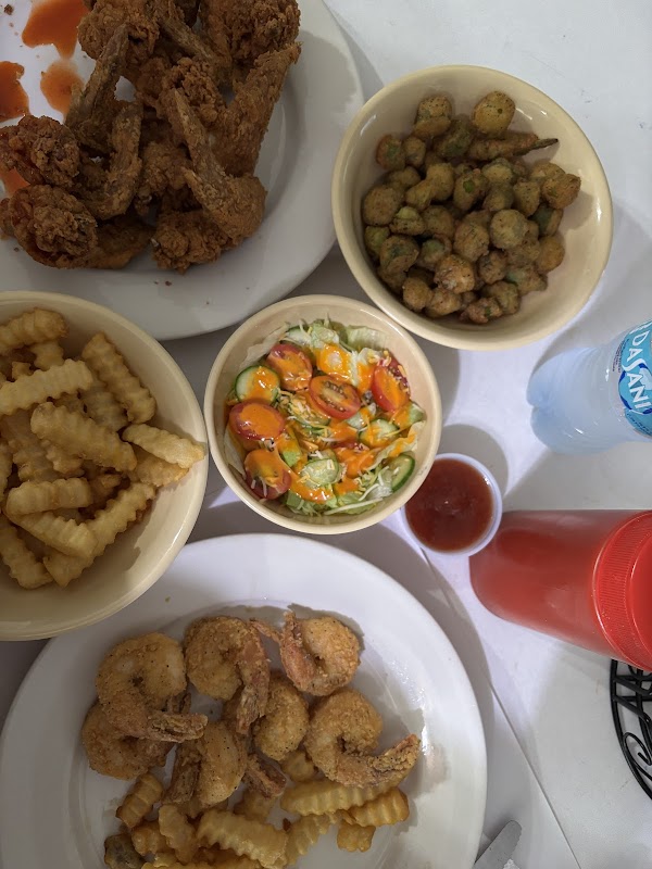 H & R Sweet Shop photo 5