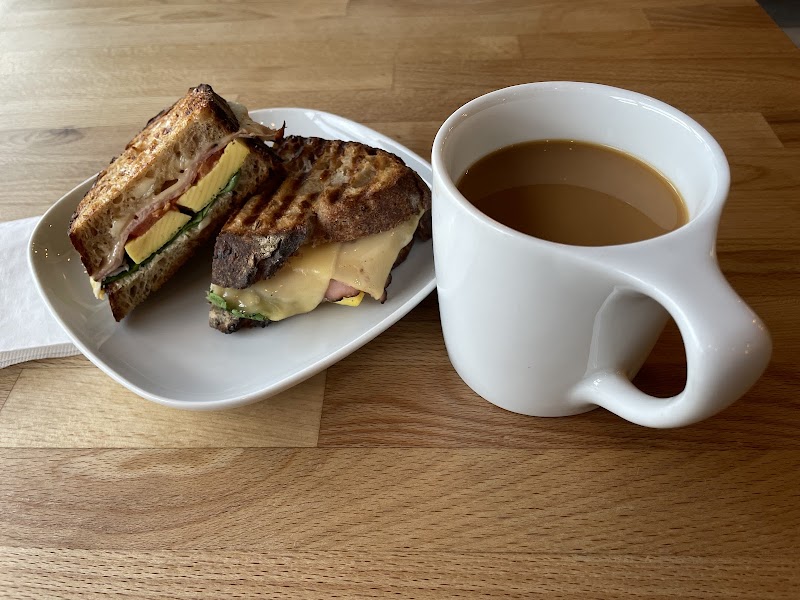 Crumbs Bakery Café photo 2