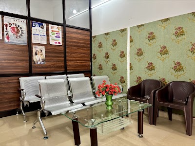 Dr Naina's FEMCARE CLINIC - Image 2