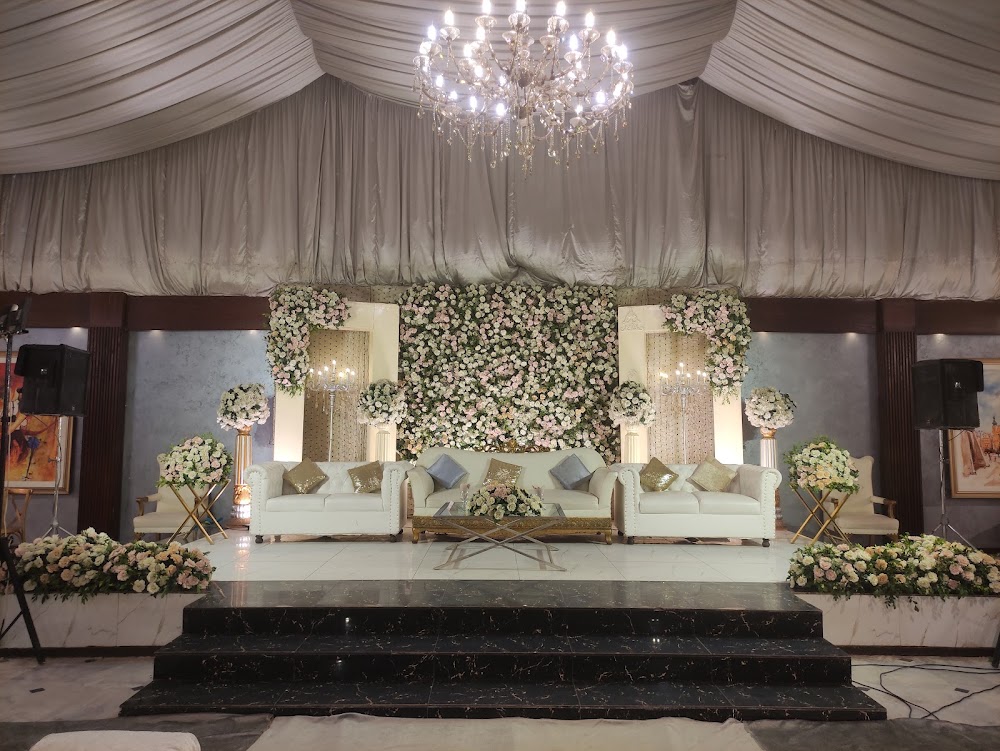 Majestic Banquet wedding venue photo 2