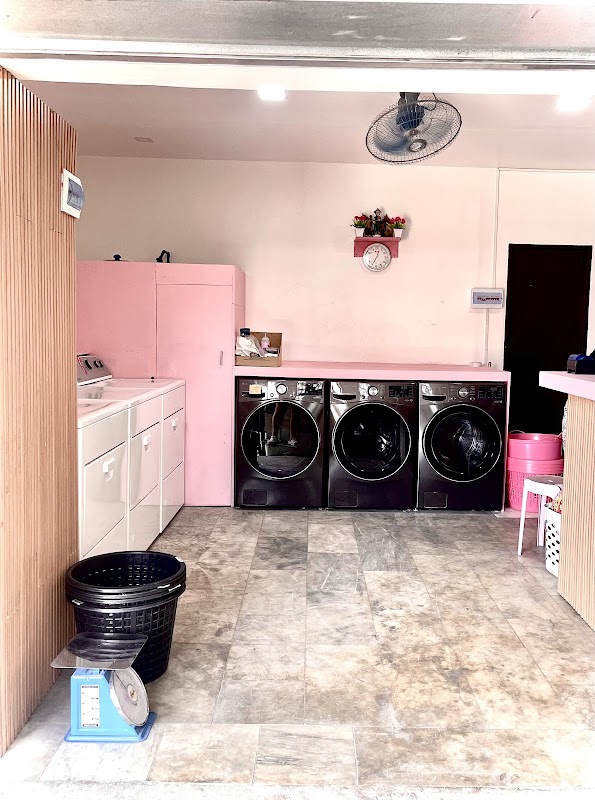 La-Bubbles Laundry