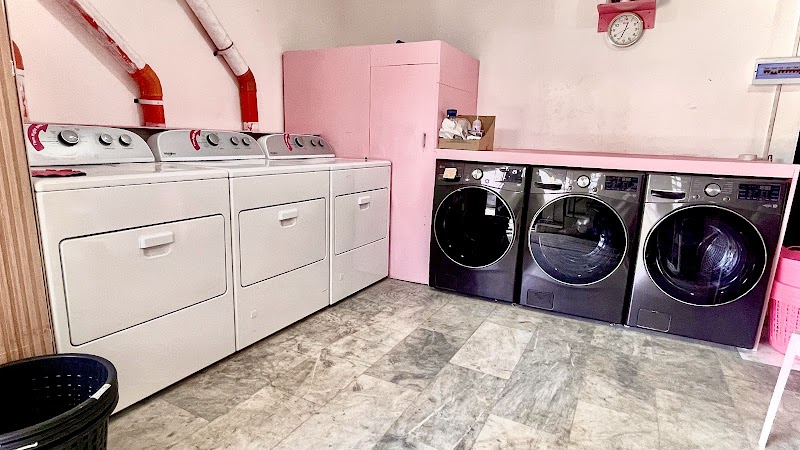 La-Bubbles Laundry