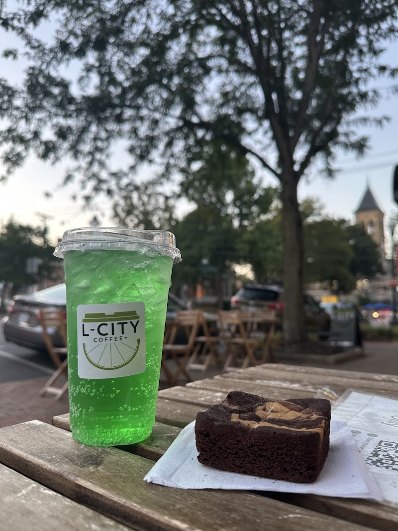 L-City Coffee + photo 4