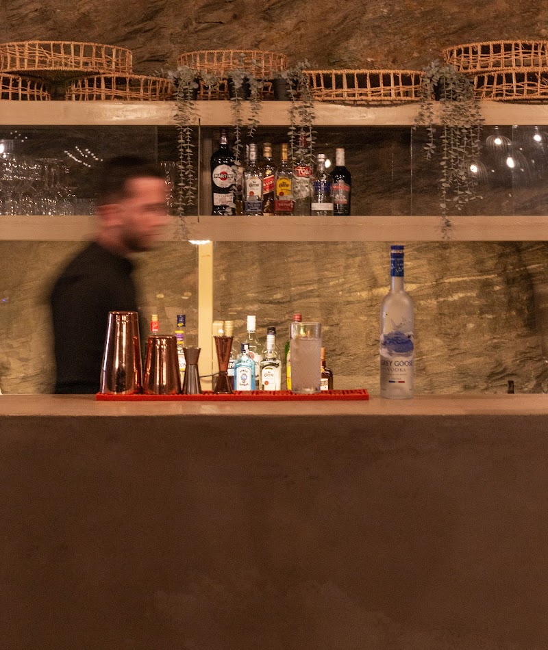 Amal Filema Pool Bar | Restaurant Kythnos