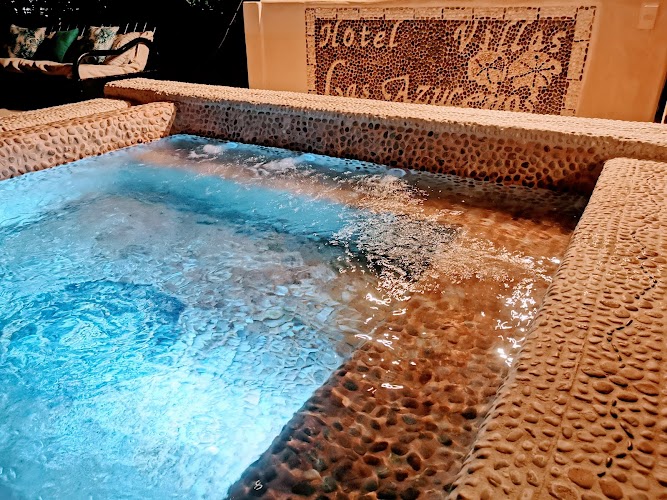 "Hotel Villas Las Azucenas"