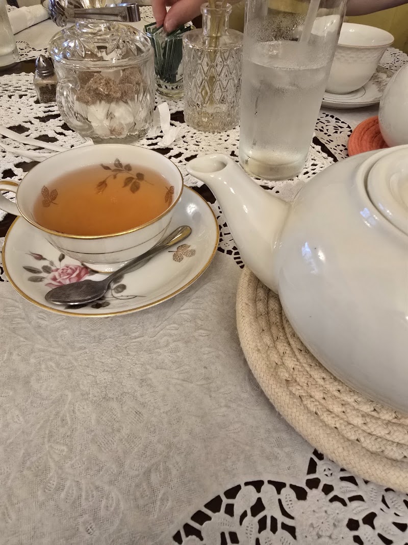 Fleur de Lis Tea & Events photo 4