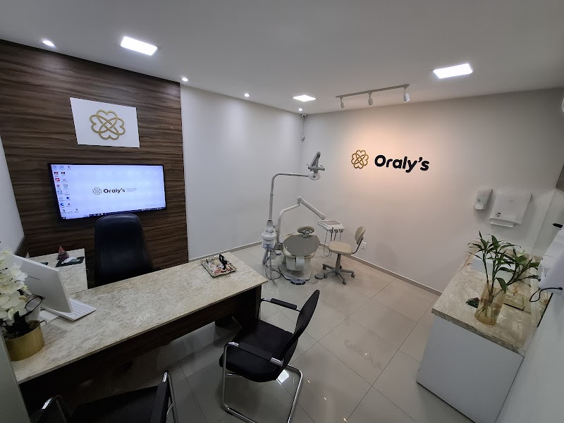 Oraly's Odontologia Natal | Implantes Dentários | Prótese Protocolo | Lentes - foto 2
