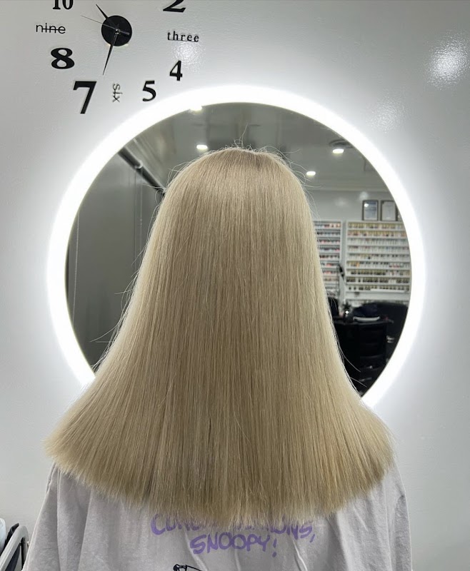 Hair by Hien photo 1