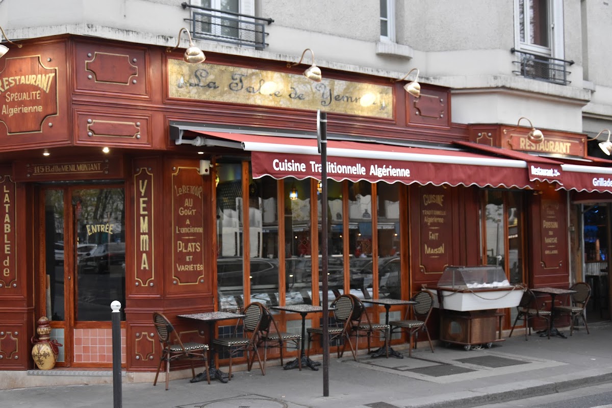 La Table de Yemma, vue extérieure