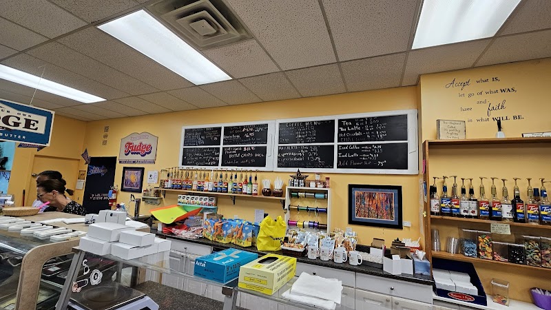 O'Mally Kourt Fudgery photo 3