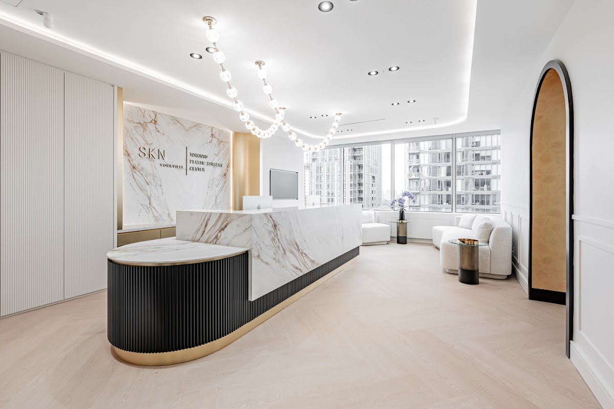 SKN Yorkville in 2 Bloor St W Suite 2203, Toronto, ON M4W 3E2, Canada