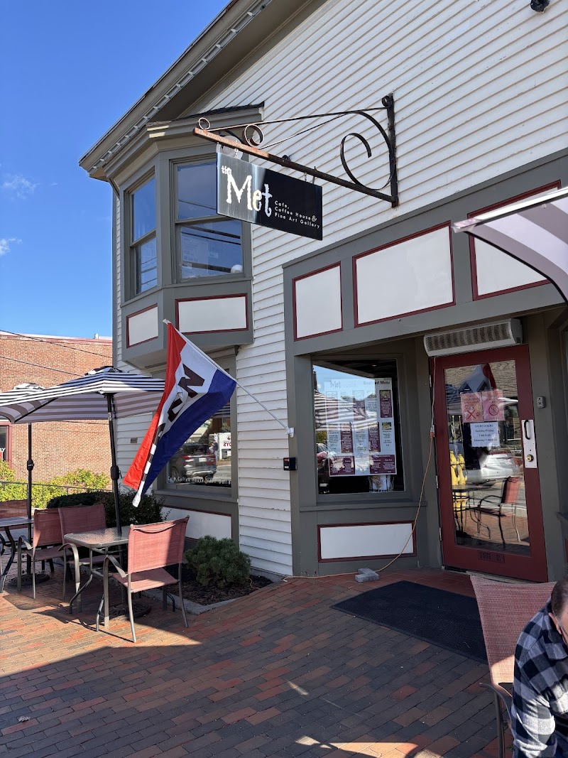 Met Coffee House & Fine Art Gallery photo 1