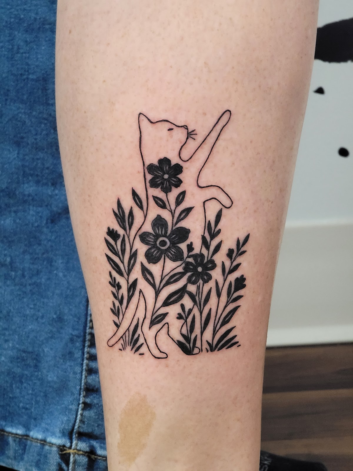 Bird Bone Tattoo tattoo parlor in Oak Park, IL