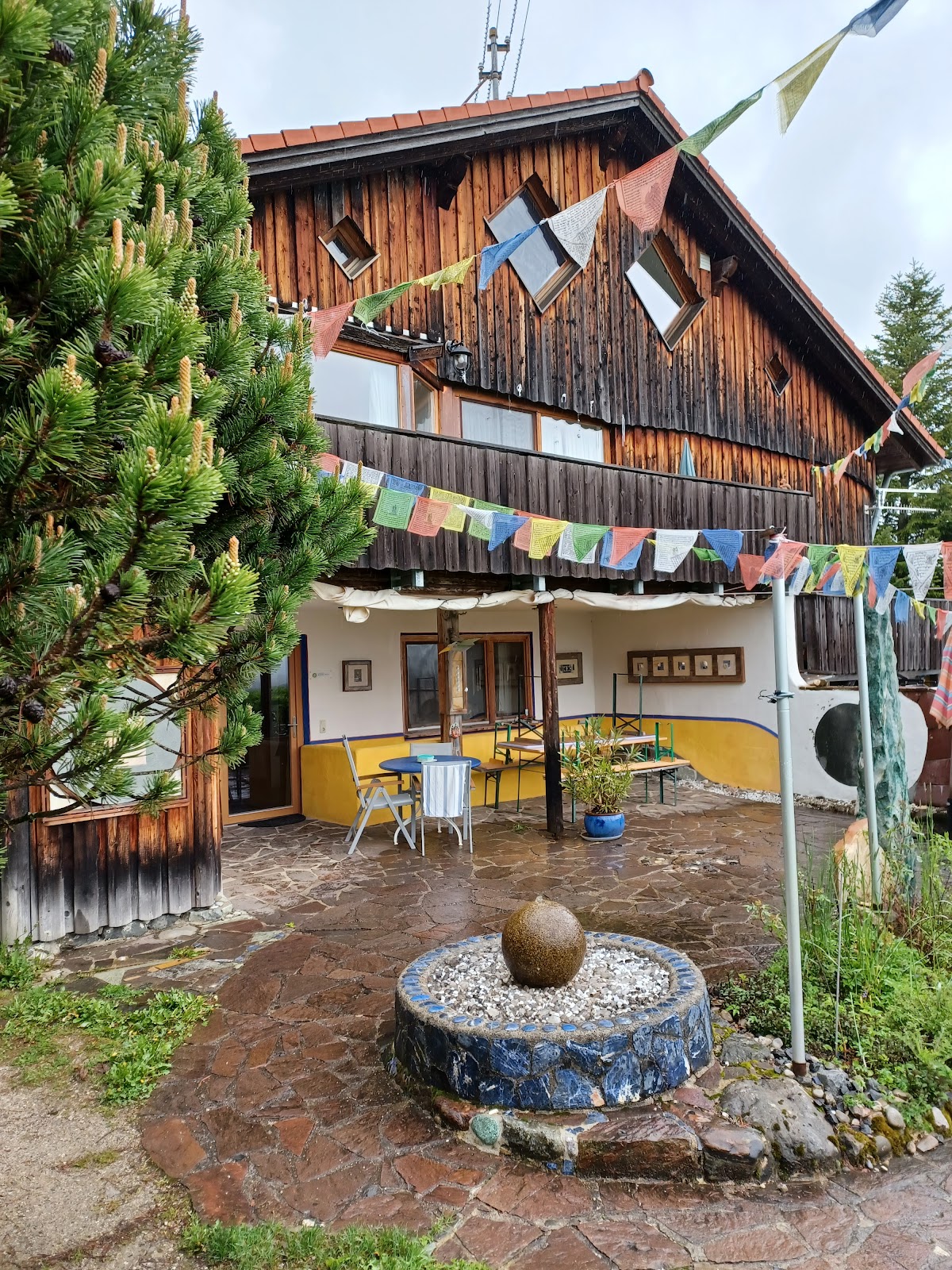 Buddhistisches Retreat Zentrum Schwarzenberg der Karma-Kagyü-Linie e.V. — 4