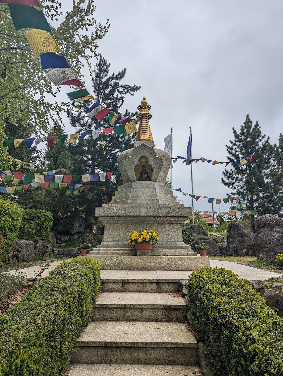 Buddhistisches Retreat Zentrum Schwarzenberg der Karma-Kagyü-Linie e.V. — 3