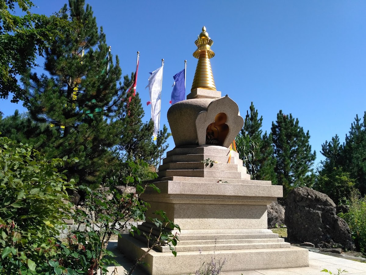 Buddhistisches Retreat Zentrum Schwarzenberg der Karma-Kagyü-Linie e.V.