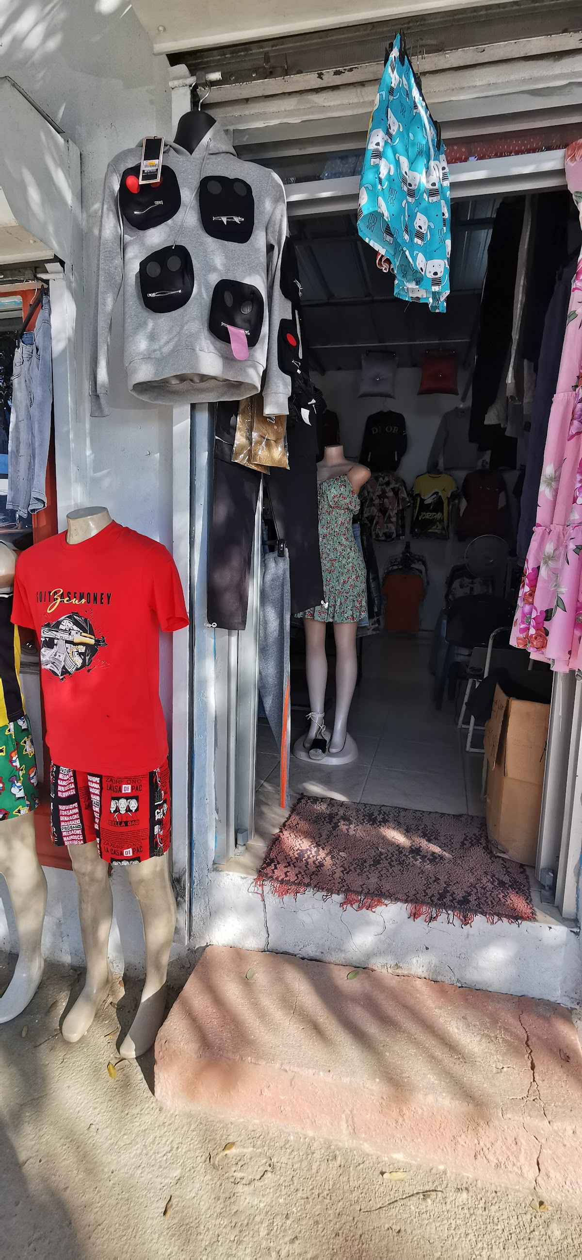 Tienda De Ropa Y Variedades Beny - Imagen 3