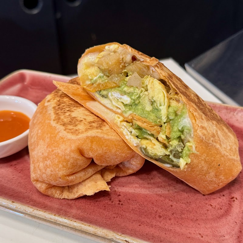 Plucky's Cafe photo 4