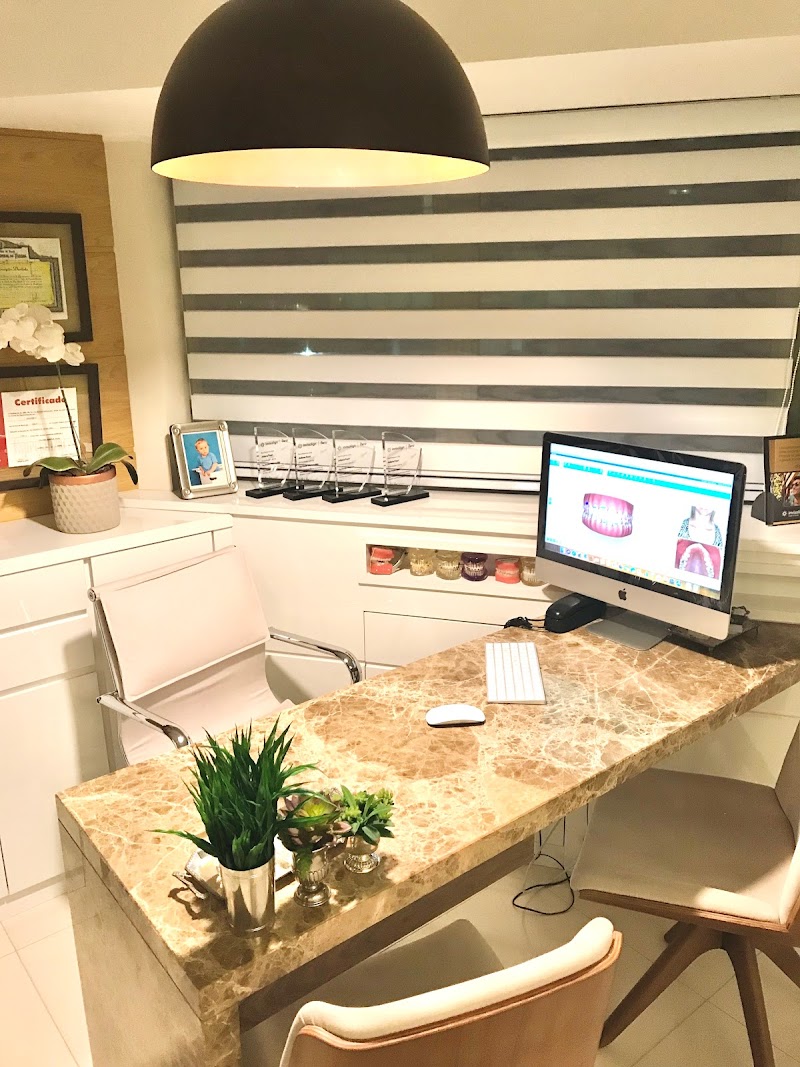 Dra Juliana Fauri - foto 2