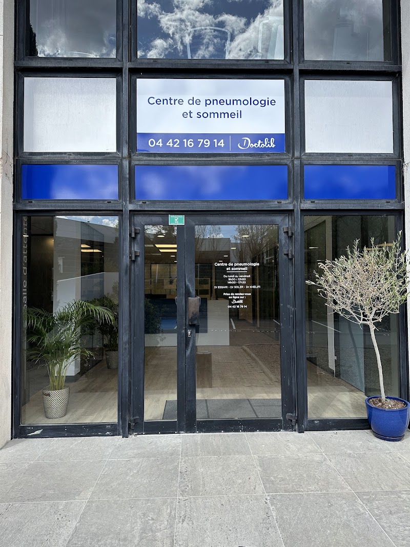 Dr Essari Laure-Aléa (Centre de pneumologie et sommeil)