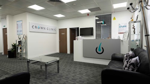 Crown Clinic logo