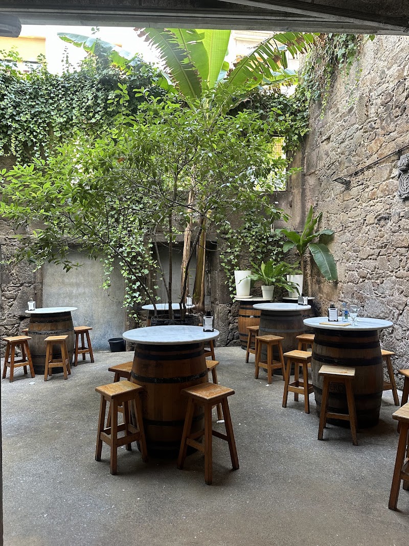 Bodega Os Arcos photo 4