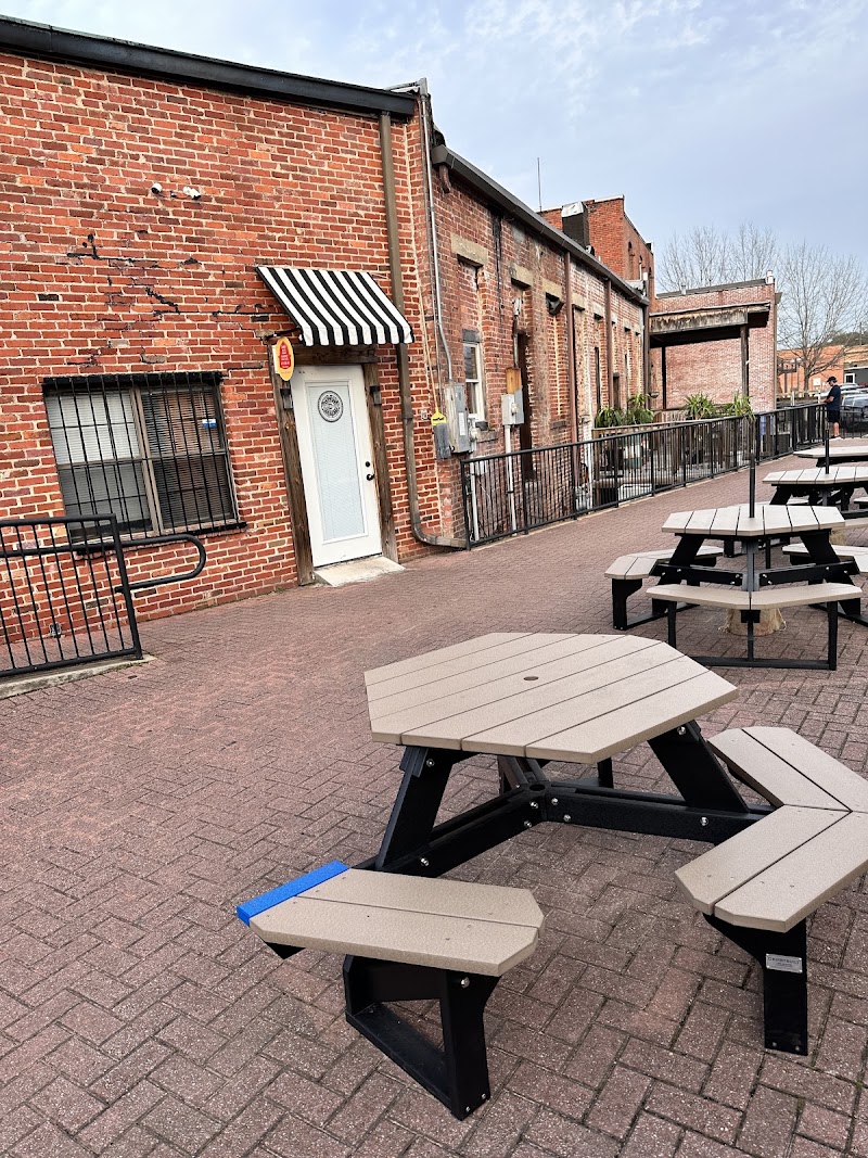 West Main Coffeehouse and Creamery photo 1