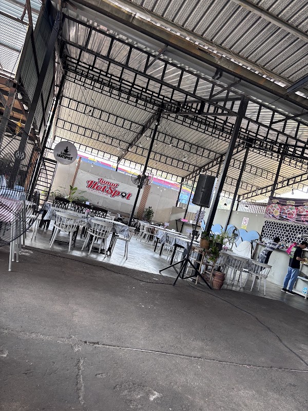 Lumut Hotspot - Photo 1