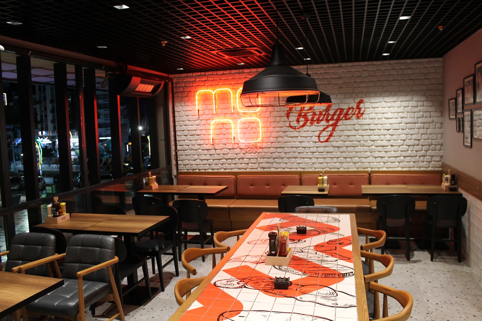 Mono Burger mekanı
