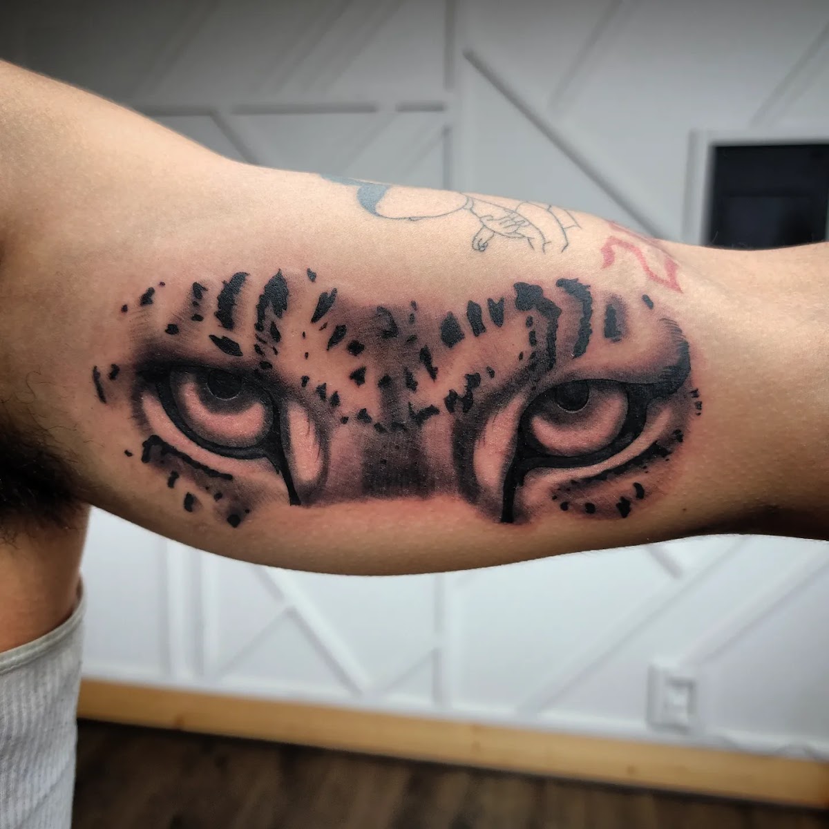 New Wave Tattoo tattoo work — photo 2
