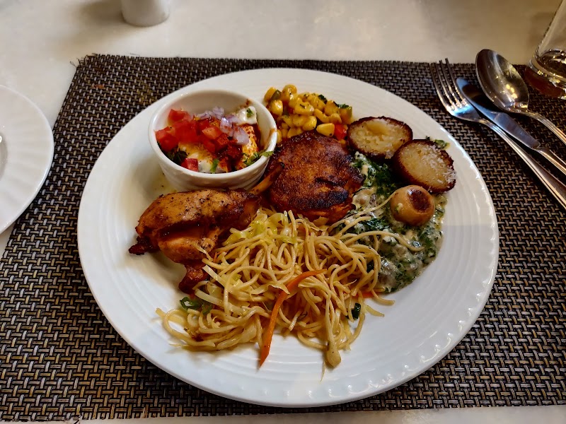 ITC Mughal, Maikhana - The Lobby Bar photo 2