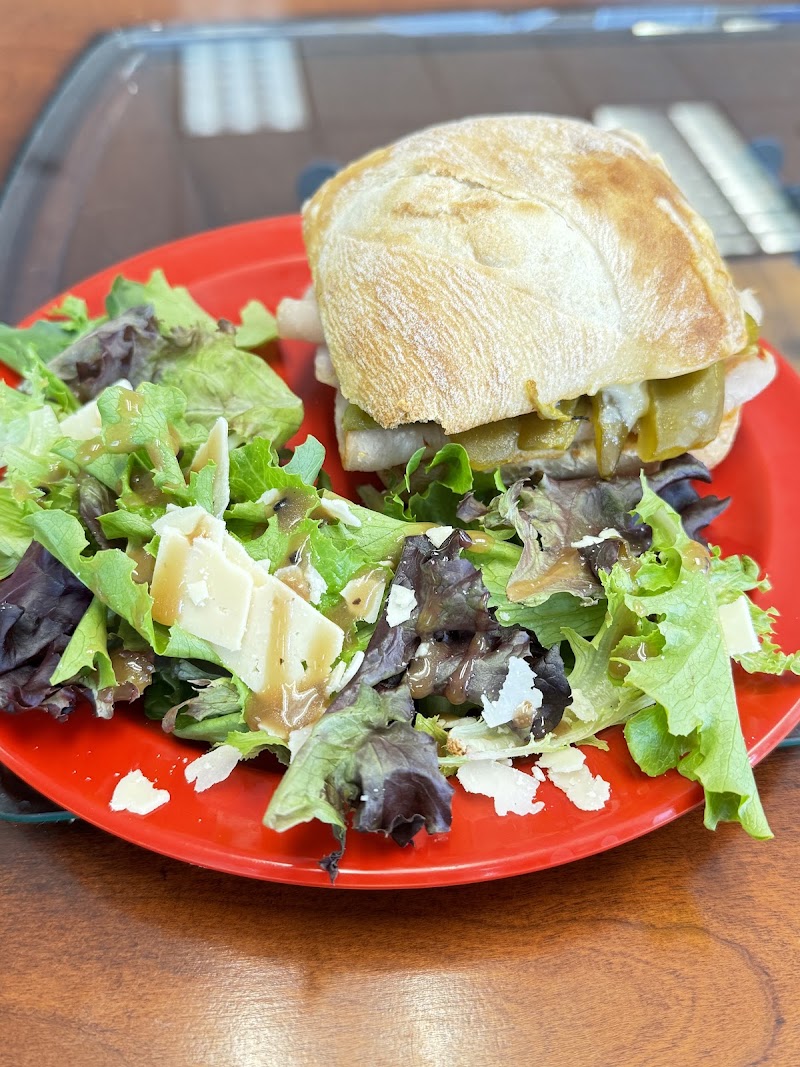 Misfit Island Cafe photo 4