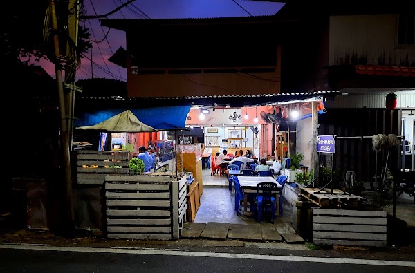 Chef Makbul Kitchen - Photo 1