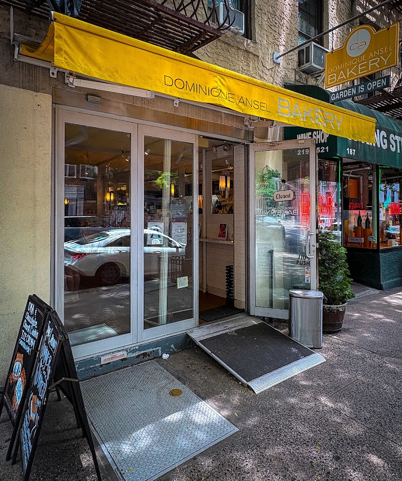 Dominique Ansel Bakery photo 2