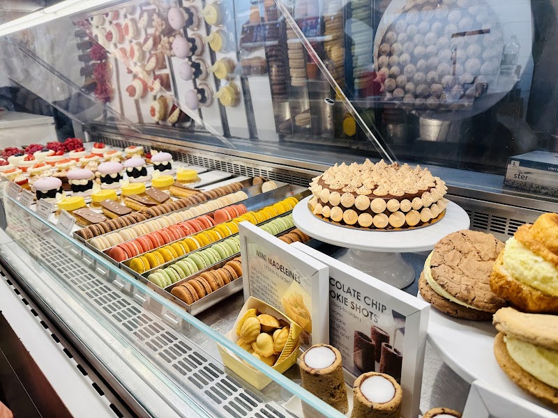 Dominique Ansel Bakery photo 3