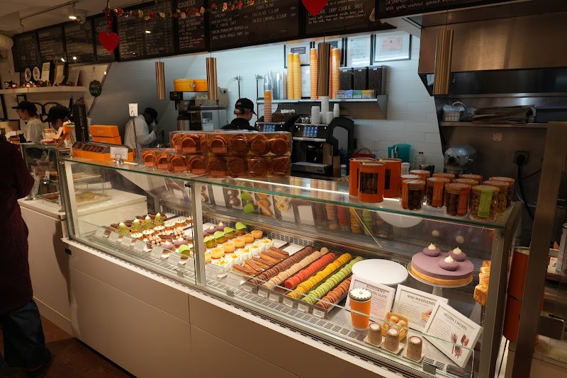 Dominique Ansel Bakery interior