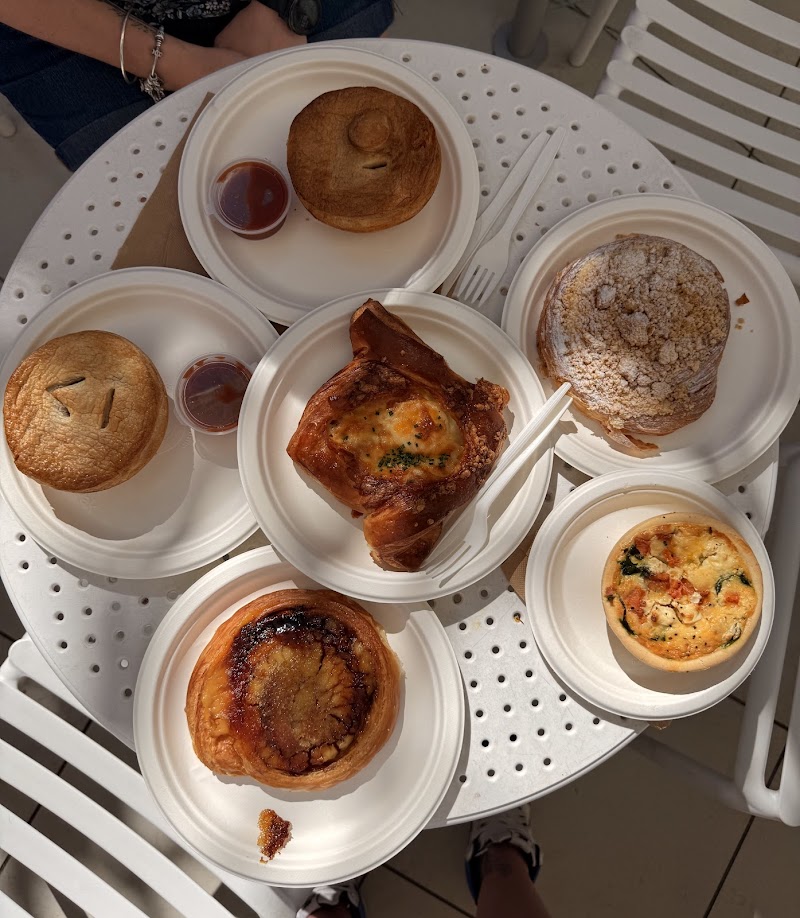 RICK'S ON 6TH photo 9