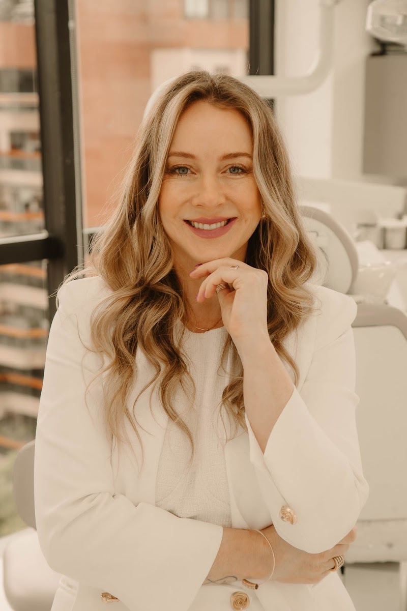 Profª. Drª. Karin Astrid