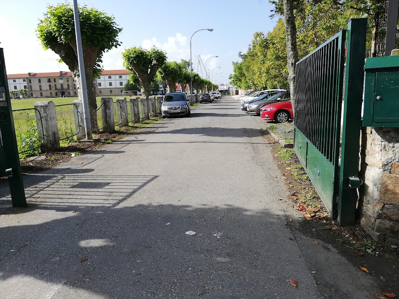 Instituto de Educación Secundaria IES Saturnino Montojo photo 1