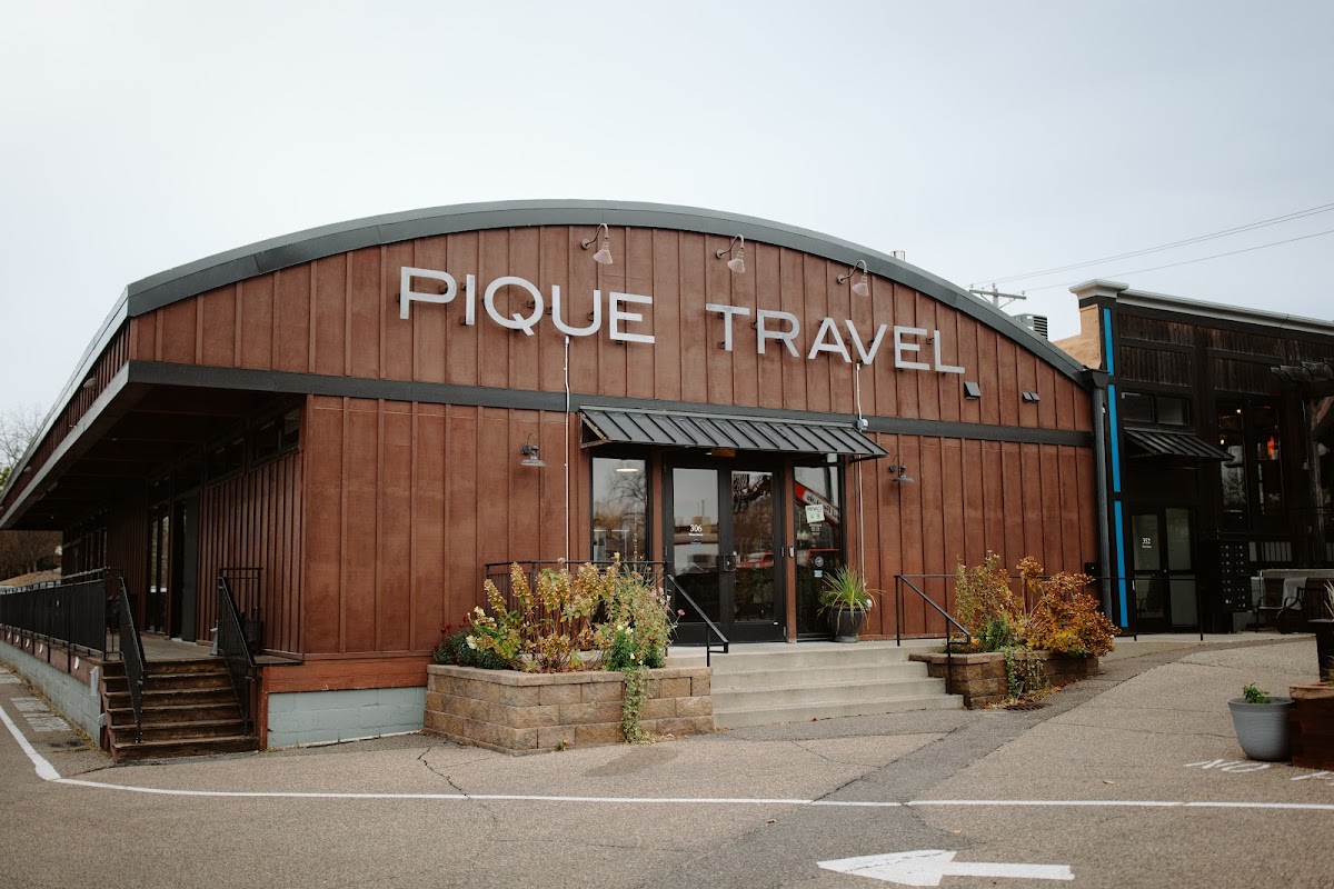 Minneapolis Event Space - Pique Travel Design's charming event venue, Excelsior, MN: Google Places image 1