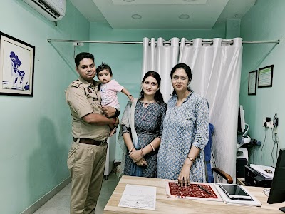 Dr Taruna Singh - Image 2