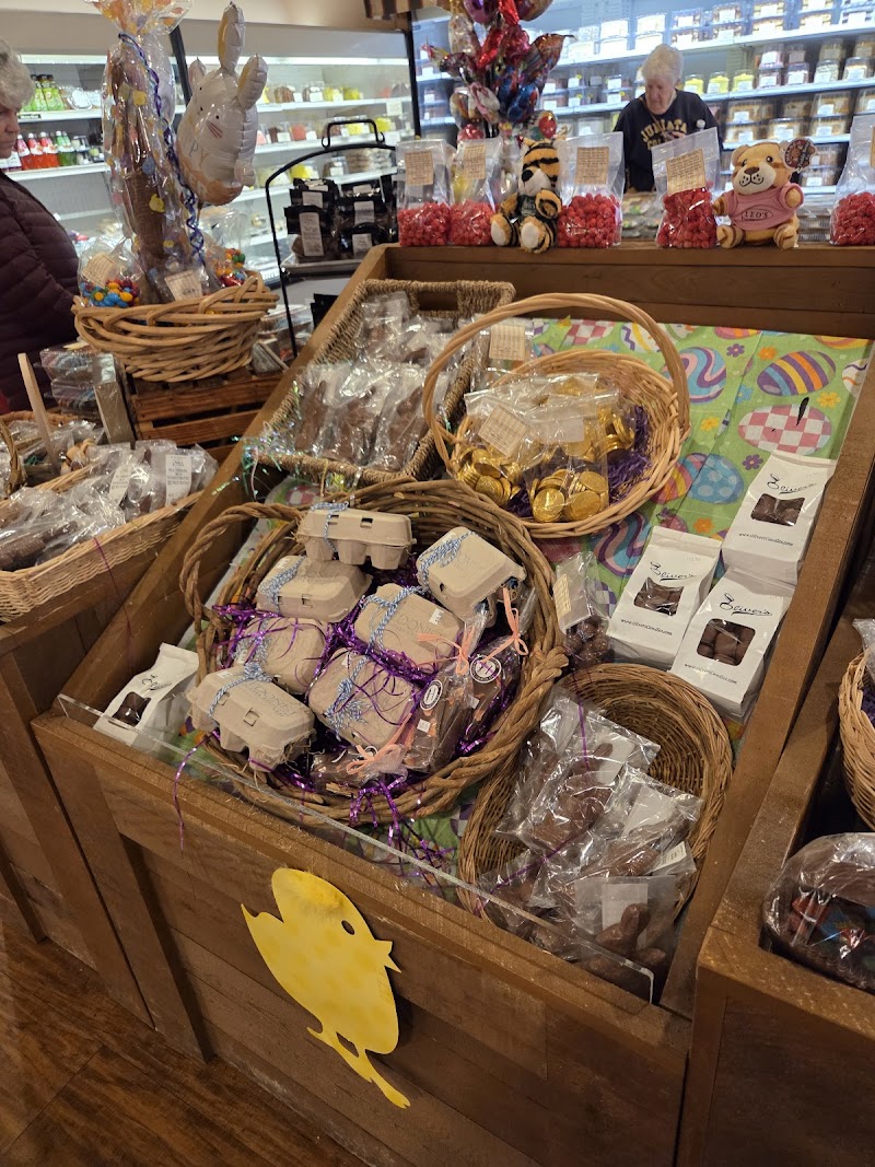 Leo's Bakery and Deli photo 2