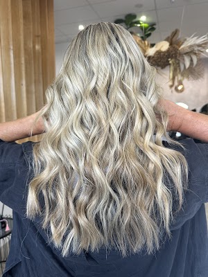 Zava Hair Artistry photo 3