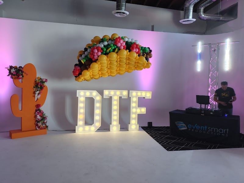 435 Collective photo 6