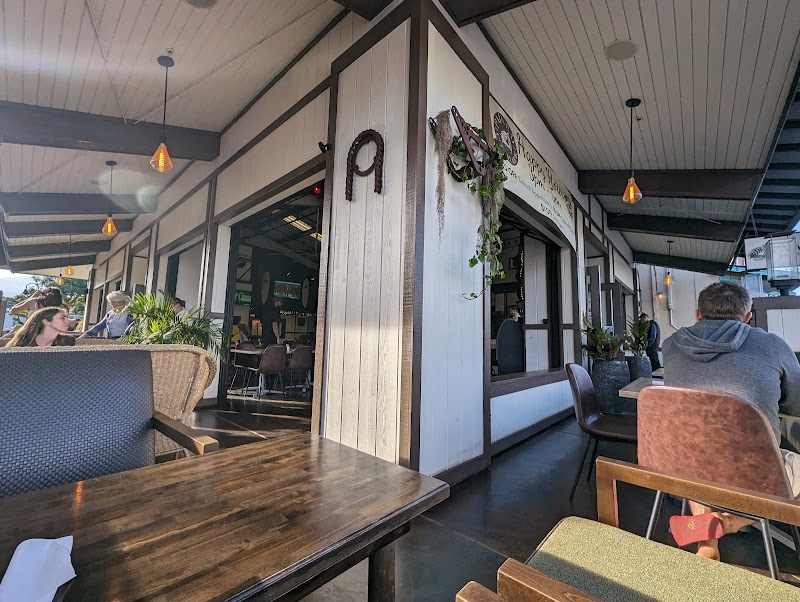Paia Bay Coffee & Bar photo 4